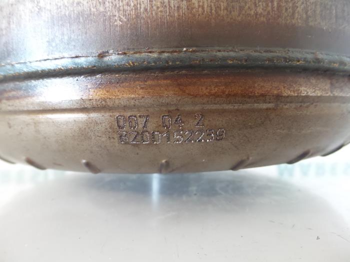 Automatic torque converter from a Peugeot 307 SW (3H) 2.0 16V 2003