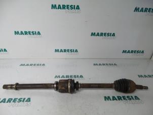 Used Front drive shaft, right Renault Megane II Grandtour (KM) 1.5 dCi 80 Price € 35,00 Margin scheme offered by Maresia Parts