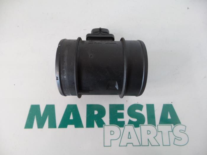 Begagnade Luftflödesmätare Fiat Punto Evo (199) 1.3 JTD Multijet 85 16V Pris € 25,00 Marginaltabell erbjuds av Maresia Parts
