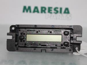 Używane Wyswietlacz wewnetrzny Citroen Xsara Break (N2) 1.6i 16V Cena € 10,00 Procedura marży oferowane przez Maresia Parts