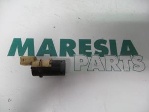 Usagé Capteur PDC Citroen Xsara Picasso (CH) 1.8 16V Prix € 20,00 Règlement à la marge proposé par Maresia Parts