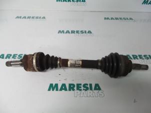 Usagé Arbre de transmission avant gauche Citroen Xsara Picasso (CH) 1.8 16V Prix € 50,00 Règlement à la marge proposé par Maresia Parts