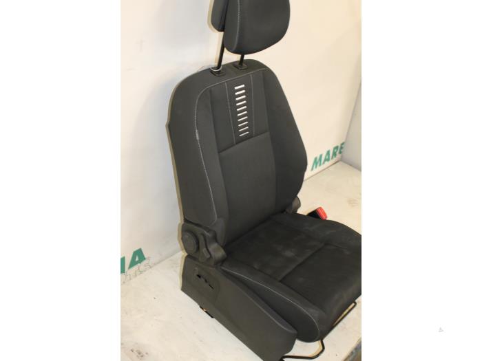 Used Renault Megane Iii Grandtour Kz 1 5 Dci 110 Seat Right 985hr Maresia Parts Proxyparts Com