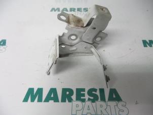 Used Front panel Renault Megane III Berline (BZ) 1.5 dCi 90 Price € 25,00 Margin scheme offered by Maresia Parts