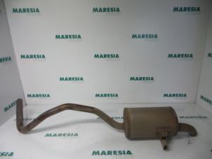 Used Exhaust rear silencer Renault Megane III Berline (BZ) 1.5 dCi 90 Price € 60,00 Margin scheme offered by Maresia Parts