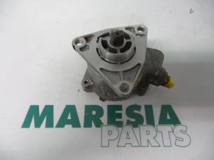 Gebrauchte Vakuumpumpe (Diesel) Fiat Doblo (223A/119) 1.9 JTD Multijet Preis € 65,00 Margenregelung angeboten von Maresia Parts