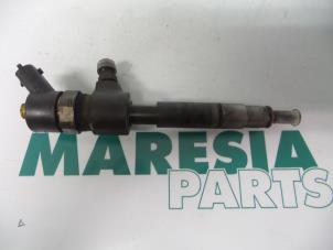 Used Injector (diesel) Fiat Doblo (223A/119) 1.9 JTD Multijet Price € 75,00 Margin scheme offered by Maresia Parts