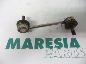 Usagé Bielette barre stabilisatrice Peugeot 508 SW (8E/8U) 1.6 e-HDi 16V Prix € 25,00 Règlement à la marge proposé par Maresia Parts