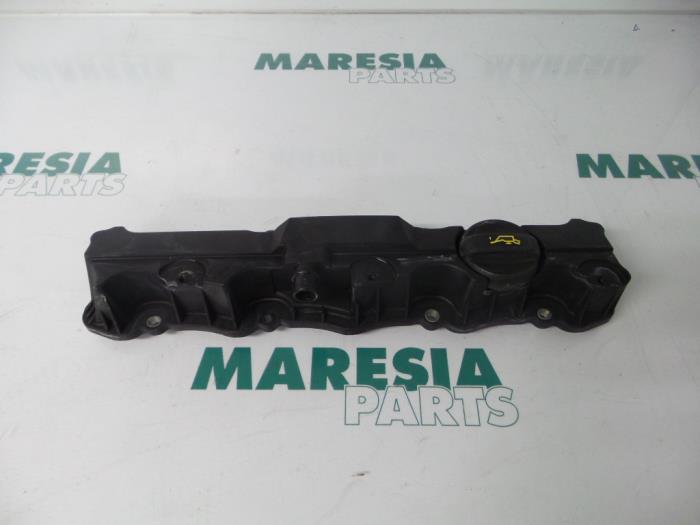 Gebrauchte Ventildeckel Peugeot 206 CC (2D) 1.6 16V Preis € 15,00 Margenregelung angeboten von Maresia Parts