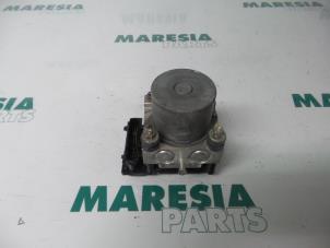 Used ABS pump Peugeot 307 (3A/C/D) 1.4 16V Price € 105,00 Margin scheme offered by Maresia Parts