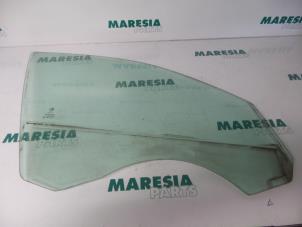Used Door window 4-door, front right Alfa Romeo 159 (939AX) 1.9 JTDm 16V Price € 45,00 Margin scheme offered by Maresia Parts