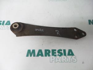 Used Lower wishbone, rear right Alfa Romeo 159 (939AX) 1.9 JTDm 16V Price € 25,00 Margin scheme offered by Maresia Parts