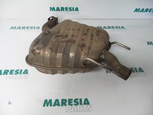 Used Exhaust rear silencer Alfa Romeo 159 (939AX) 1.9 JTDm 16V Price € 75,00 Margin scheme offered by Maresia Parts