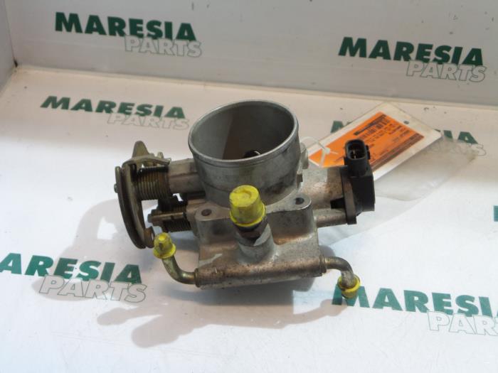 Gebrauchte Drosselklappengehäuse Fiat Barchetta (183) 1.8 16V Preis € 105,00 Margenregelung angeboten von Maresia Parts