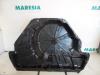Spare wheel holder from a Renault Megane II Grandtour (KM), 2003 / 2009 1.9 dCi 120, Combi/o, 4-dr, Diesel, 1.870cc, 88kW (120pk), FWD, F9QB800, 2003-08 / 2009-05, KMRG 2004