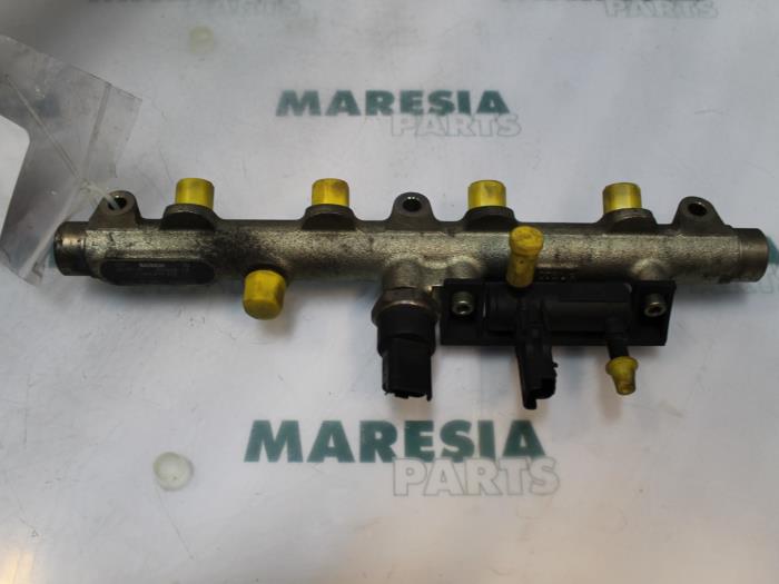 Usagé Système d'injection Fiat Scudo (220Z) 2.0 JTD 16V Prix € 127,05 Prix TTC proposé par Maresia Parts