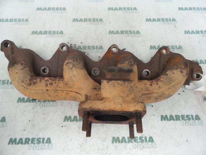 Gebrauchte Abgaskrümmer Citroen Jumper (23) 2.5 D 12V Preis € 190,58 Mit Mehrwertsteuer angeboten von Maresia Parts