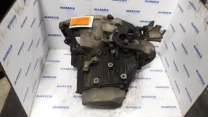 Getriebe van een Citroën C5 I Break (DE) 2.0 HDi 110 2002