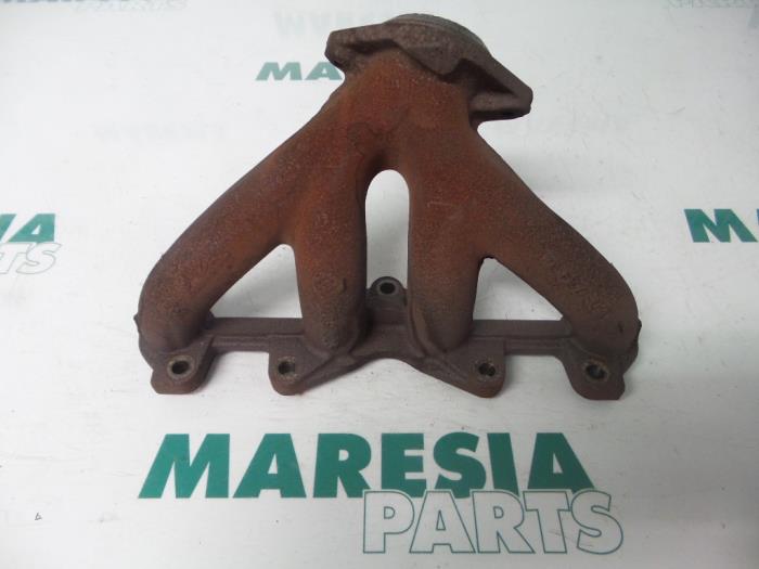 Gebrauchte Abgaskrümmer Renault Clio II (BB/CB) 1.2 Preis € 35,00 Margenregelung angeboten von Maresia Parts