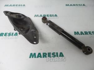 Used Rear shock absorber, right Peugeot Partner Tepee (7A/B/C/D/E/F/G/J/P/S) 1.6 HDi,Blue HDi 75 Price € 42,35 Inclusive VAT offered by Maresia Parts