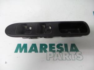 Used Multi-functional window switch Peugeot 307 (3A/C/D) 1.6 16V Price € 25,00 Margin scheme offered by Maresia Parts