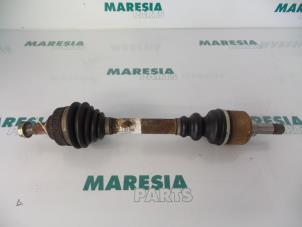 Usagé Arbre de transmission avant gauche Citroen Xsara Picasso (CH) 1.8 16V Prix € 50,00 Règlement à la marge proposé par Maresia Parts
