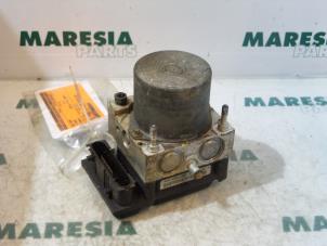 Used ABS pump Citroen Xsara Picasso (CH) 1.8 16V Price € 90,00 Margin scheme offered by Maresia Parts