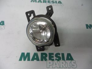 Used Fog light, front left Fiat Doblo (263) 1.3 D Multijet Price € 18,15 Inclusive VAT offered by Maresia Parts