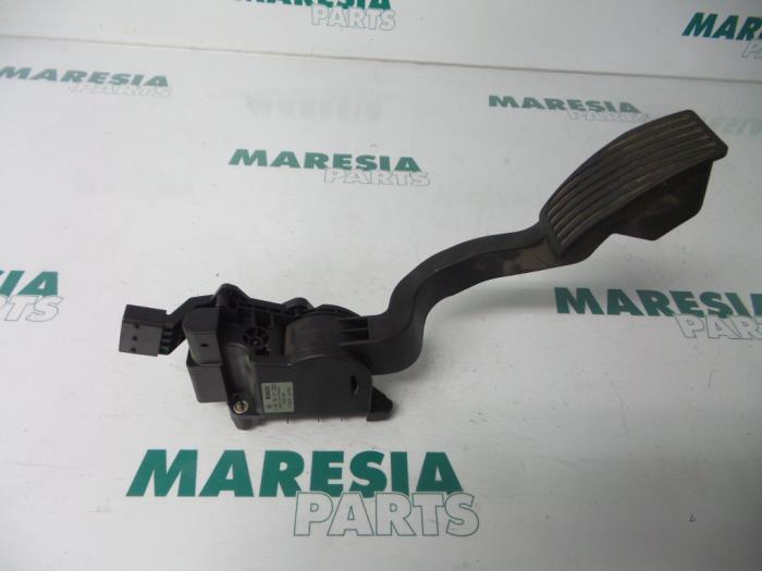 Gaspedalposition Sensor Fiat Doblo (263), 2010 / 2023 1.3 D Multijet, MPV, Diesel, 1.248cc, 66kW (90pk), FWD, 199A3000; 263A2000, 2010-02 / 2023-12, 263AXC1A (Gebraucht)