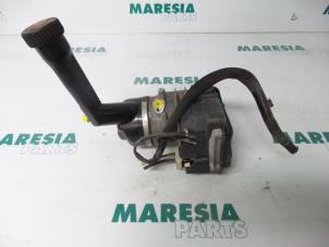 Used Power steering pump Peugeot Partner (GC/GF/GG/GJ/GK) 1.6 HDI 90 Price € 158,81 Inclusive VAT offered by Maresia Parts