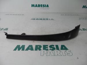 Used Grille Citroen Saxo 1.6 VTS 16V Price € 20,00 Margin scheme offered by Maresia Parts