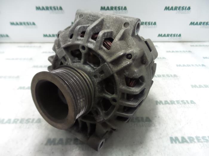 Used Dynamo Renault Scénic I (JA) 2.0 16V IDE Price € 50,00 Margin scheme offered by Maresia Parts