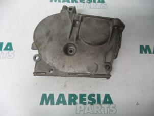 Used Timing cover Renault Clio II (BB/CB) 1.6 16V Price € 35,00 Margin scheme offered by Maresia Parts