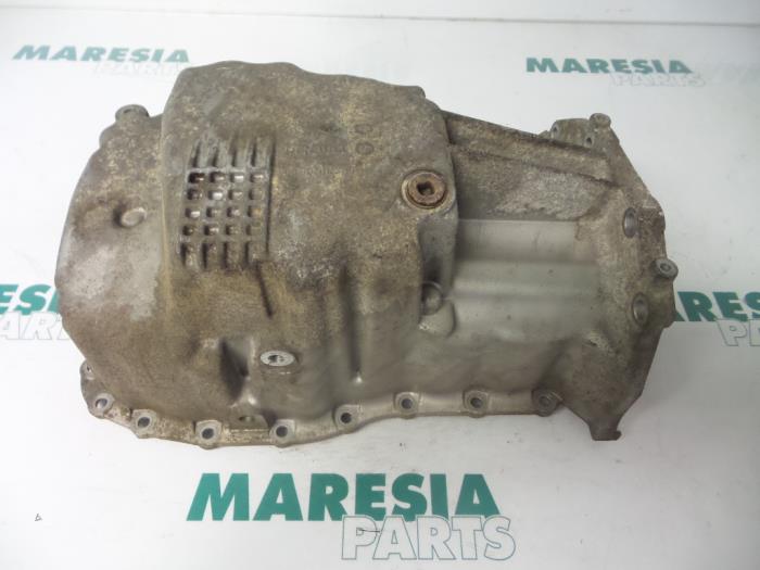 Gebrauchte Ölwanne Renault Scénic II (JM) 1.6 16V Preis € 30,00 Margenregelung angeboten von Maresia Parts