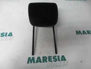 Used Headrest Citroen C4 Grand Picasso (UA) 1.8 16V Price € 75,00 Margin scheme offered by Maresia Parts