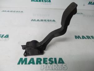 Używane Czujnik polozenia pedalu gazu Peugeot 307 Break (3E) 1.6 16V Cena € 25,00 Procedura marży oferowane przez Maresia Parts