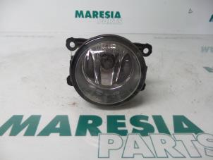 Used Fog light, front left Peugeot 307 Break (3E) 1.6 16V Price € 10,00 Margin scheme offered by Maresia Parts