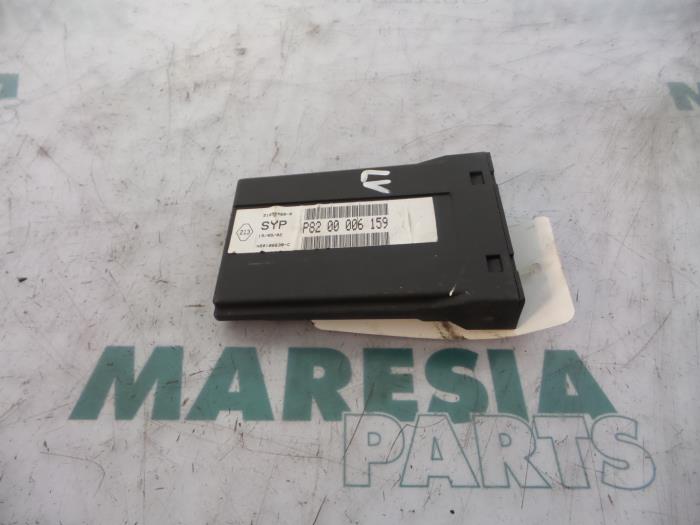 Used Computer, miscellaneous Renault Vel Satis (BJ) 3.0 dCi V6 24V Price € 42,50 Margin scheme offered by Maresia Parts