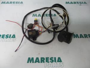 Used Towbar wiring kit Peugeot 307 Break (3E) 1.6 16V Price € 25,00 Margin scheme offered by Maresia Parts
