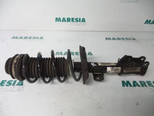 Used Front shock absorber rod, right Fiat Grande Punto (199) 1.4 Price € 35,00 Margin scheme offered by Maresia Parts