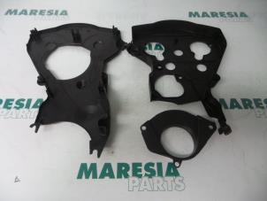 Used Timing cover Peugeot 206 CC (2D) 1.6 16V Price € 20,00 Margin scheme offered by Maresia Parts