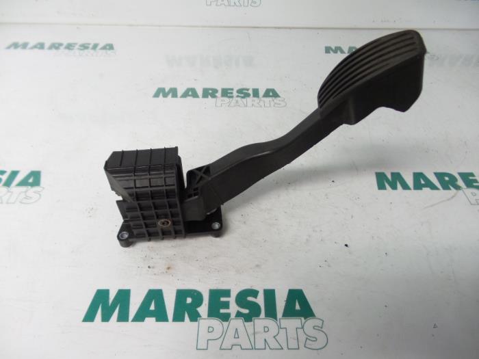 Begagnade Gaspedalsensor Fiat 500 (312) 1.4 16V Pris € 19,99 Marginaltabell erbjuds av Maresia Parts