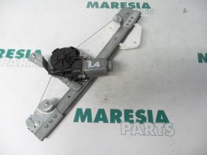 Used Rear door window mechanism 4-door, right Dacia Logan (LS) 1.6 16V Price € 90,00 Margin scheme offered by Maresia Parts