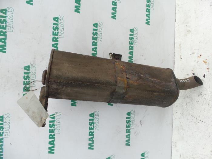Gebrauchte Auspuff Enddämpfer Peugeot 307 SW (3H) 1.6 HDi 16V Preis € 35,00 Margenregelung angeboten von Maresia Parts
