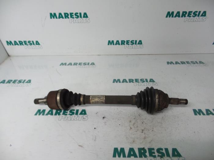 Front drive shaft, left Citroen Berlingo 1.6 HDi 90 Phase 1 3272ZE
