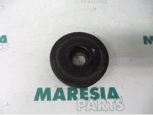 Used Crankshaft pulley Renault Espace (JK) 2.0 dCi 16V 150 FAP Price € 50,00 Margin scheme offered by Maresia Parts