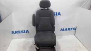 Used Seat, left Peugeot Partner (GC/GF/GG/GJ/GK) 1.6 HDI 90 16V Price € 165,17 Inclusive VAT offered by Maresia Parts