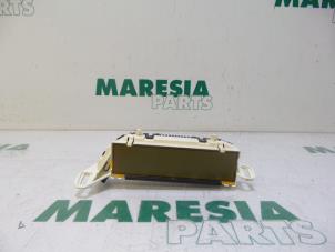 Usagé Affichage intérieur Citroen C4 Coupé (LA) 1.6 16V Prix € 30,00 Règlement à la marge proposé par Maresia Parts