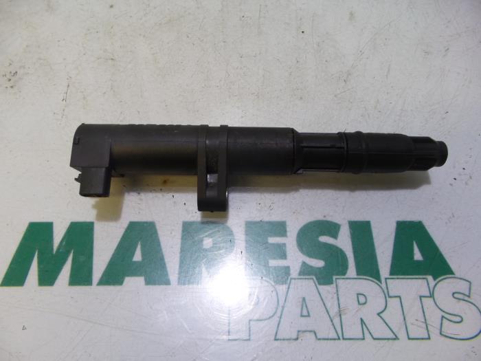 Usagé Bobine Renault Laguna II Grandtour (KG) 2.0 16V Prix € 10,00 Règlement à la marge proposé par Maresia Parts