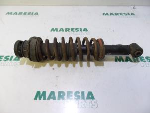 Used Rear shock absorber rod, left Alfa Romeo 159 Sportwagon (939BX) 2.2 JTS 16V Price € 75,00 Margin scheme offered by Maresia Parts
